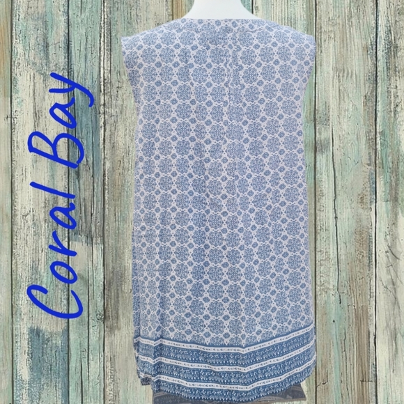 Coral Bay blue Sleeveless Blouse - Picture 6 of 6